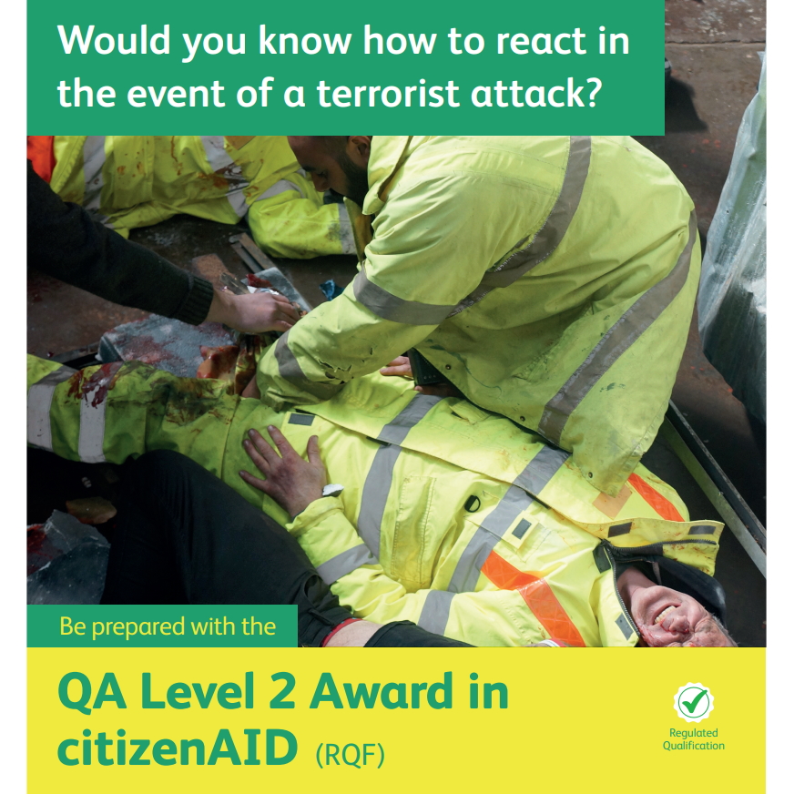 citizenAID - men dealing with a casualty with missing leg post a terror attack